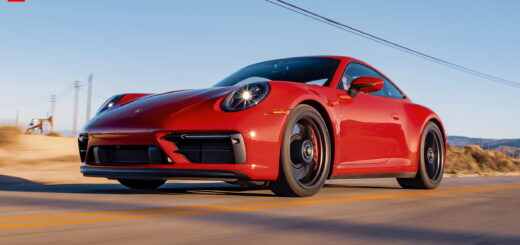 Porsche 911 Carrera 4 GTS 2022