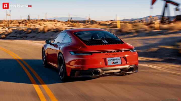 Porsche 911 Carrera 4 GTS 2022