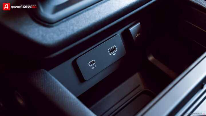 Land Rover Defender 90