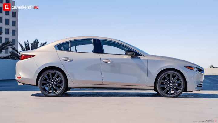 Mazda 3 Turbo 2022