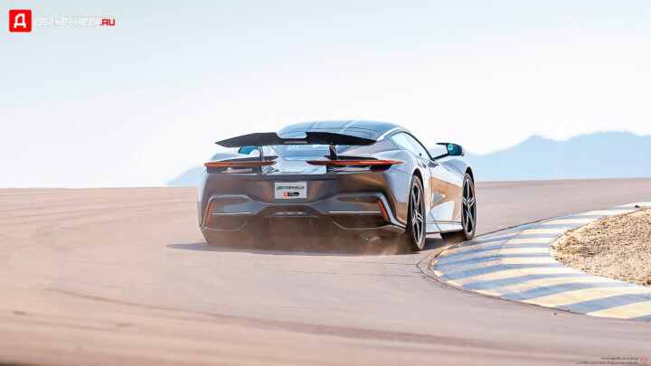 Pininfarina Battista 2022