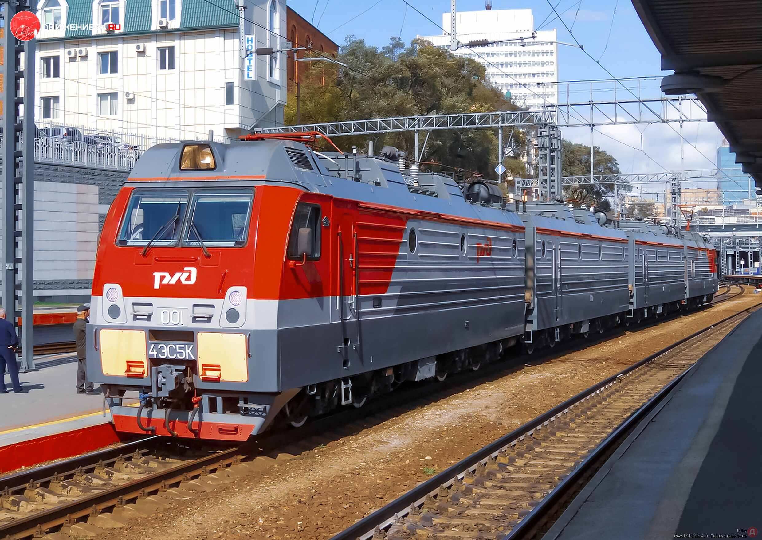 Электровоз 4ЭС5К