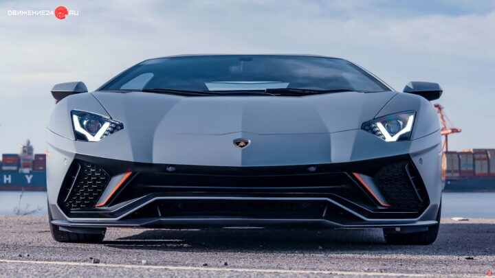 Lamborghini Aventador 2022