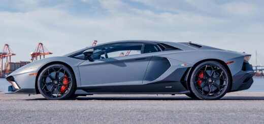 Lamborghini Aventador 2022