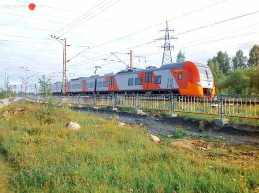 Электропоезд ЭС2Г ласточка