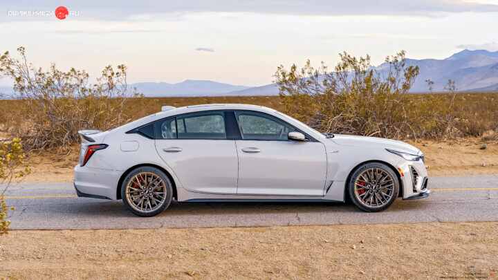 Cadillac CT5-V 2022