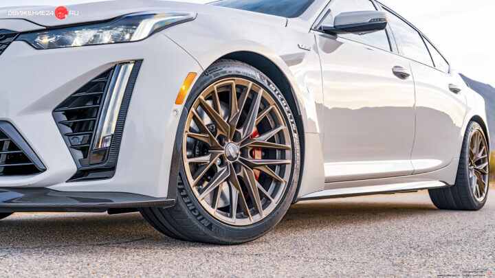 Cadillac CT5-V 2022
