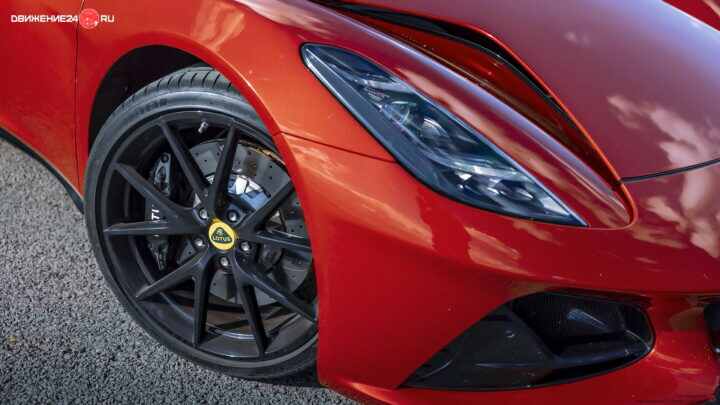 Lotus Emira V6 2023