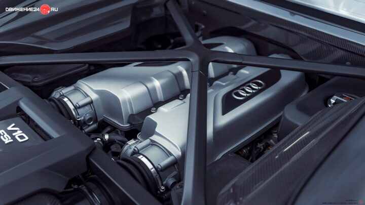 Audi R8 V-10 Performance RWD 2022