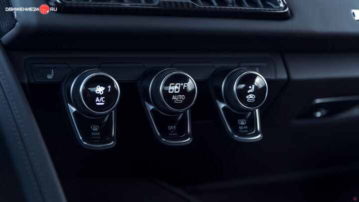 Audi R8 V-10 Performance RWD 2022