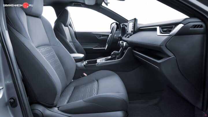 Toyota Crown 2023
