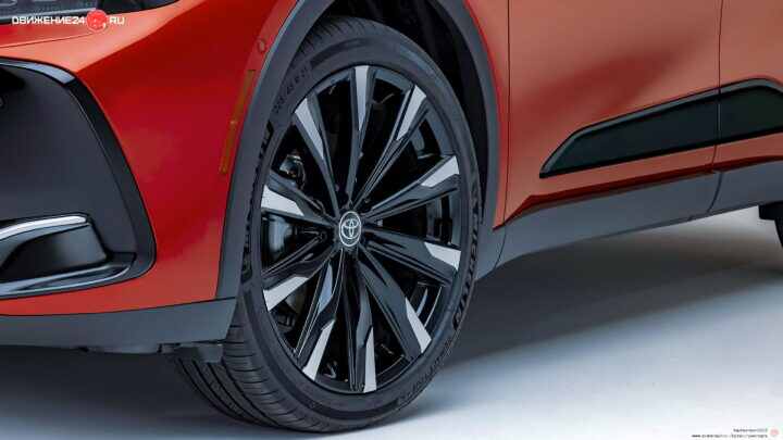 Toyota Crown 2023