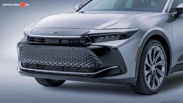 Toyota Crown 2023
