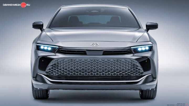 Toyota Crown 2023