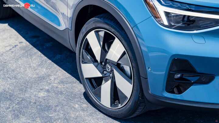 Volvo C40 Recharge 2022