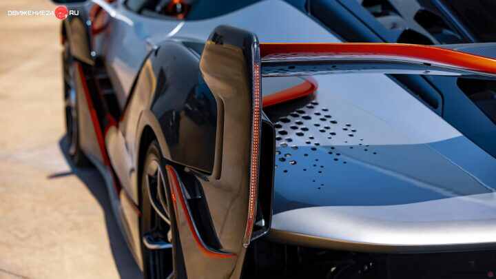 McLaren Sabre
