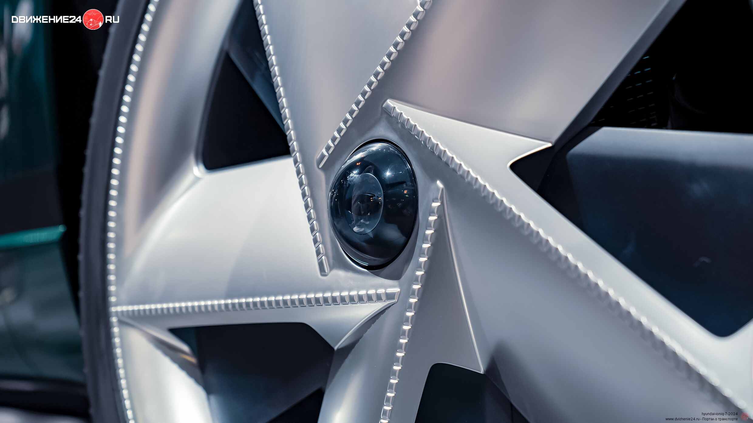 Hyundai Ioniq 7 2024
