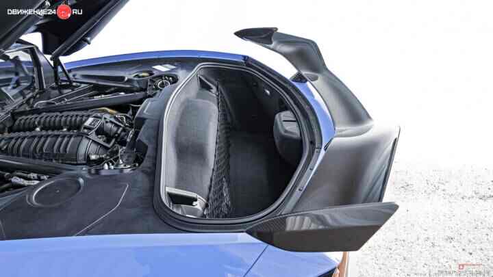 Chevrolet Corvette Z06 2023 с пакетом Z07