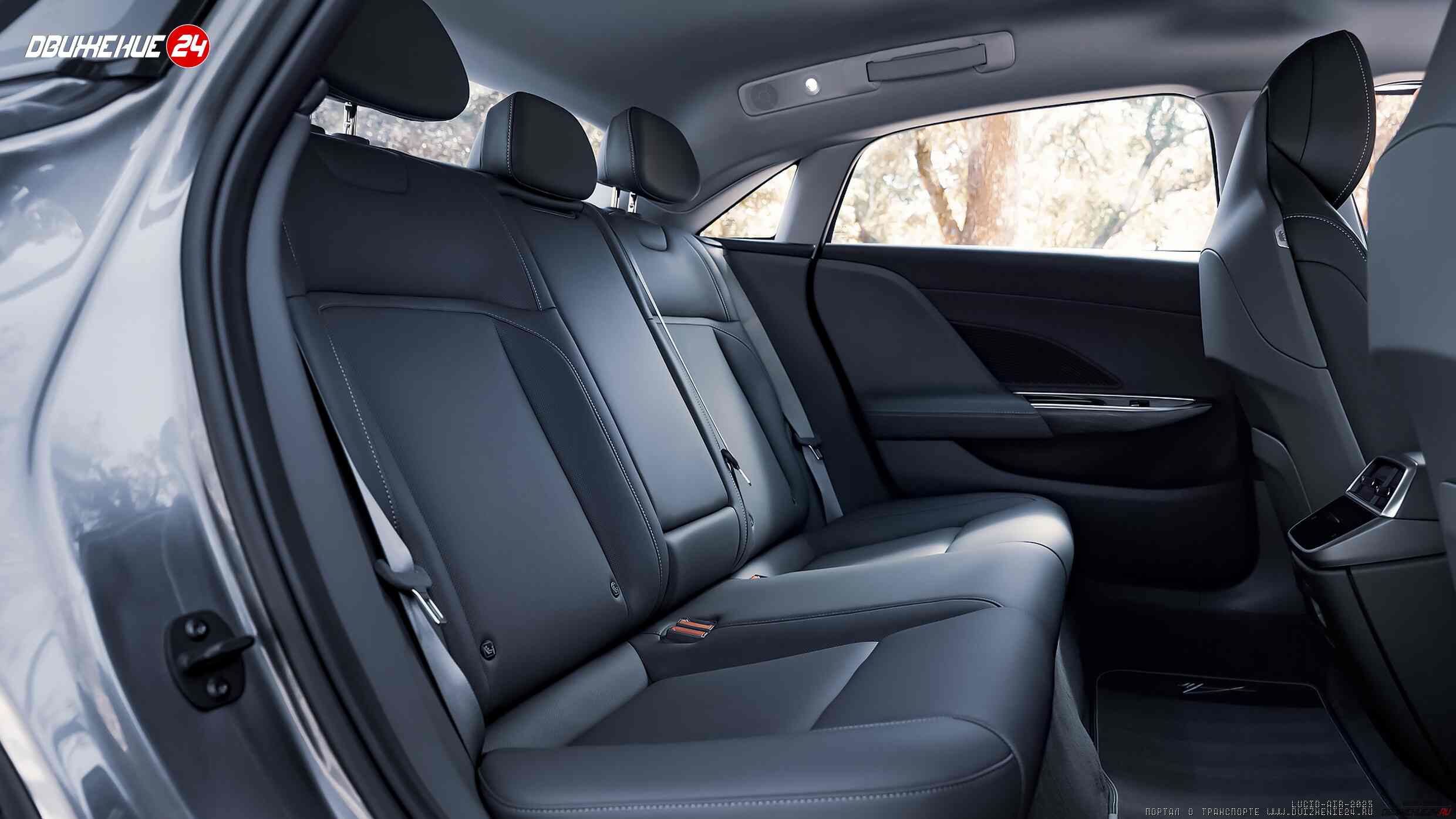 Lucid Air Touring 2023