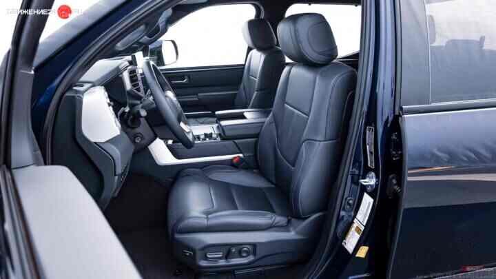 Фото Toyota Tundra 2022 года