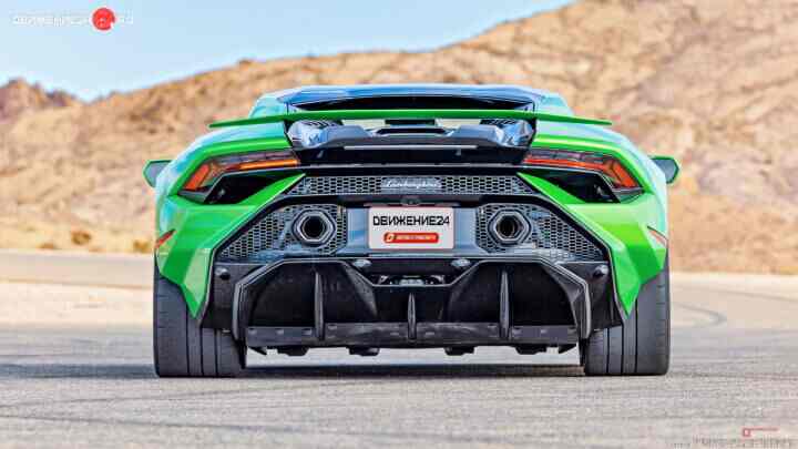 Lamborghini Huracán Tecnica LP-640 2023