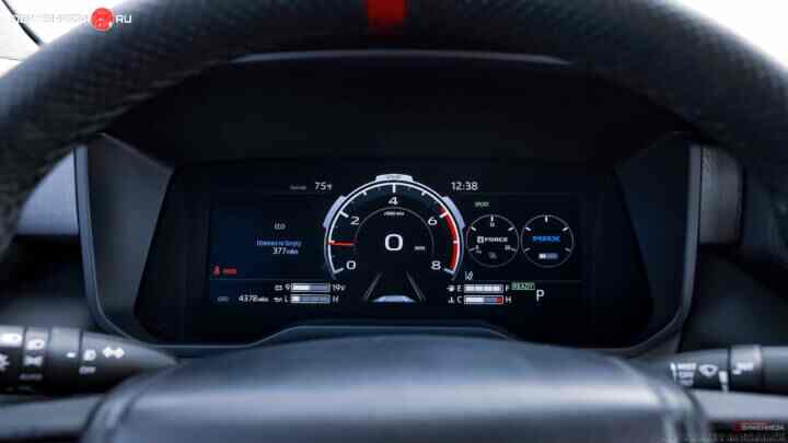 Фото Toyota Tundra 2022 года