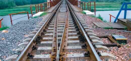 контррельс на жд мосту