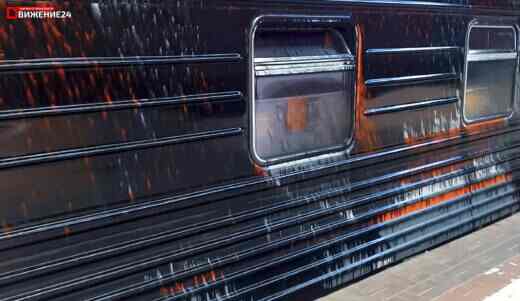 Как из тепловоза под давлением хлестало масло