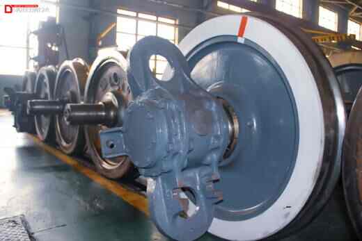 Бандаж на колесной паре