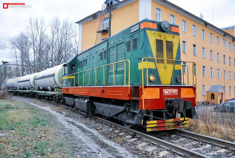 Маневровый тепловоз ЧМЭ2