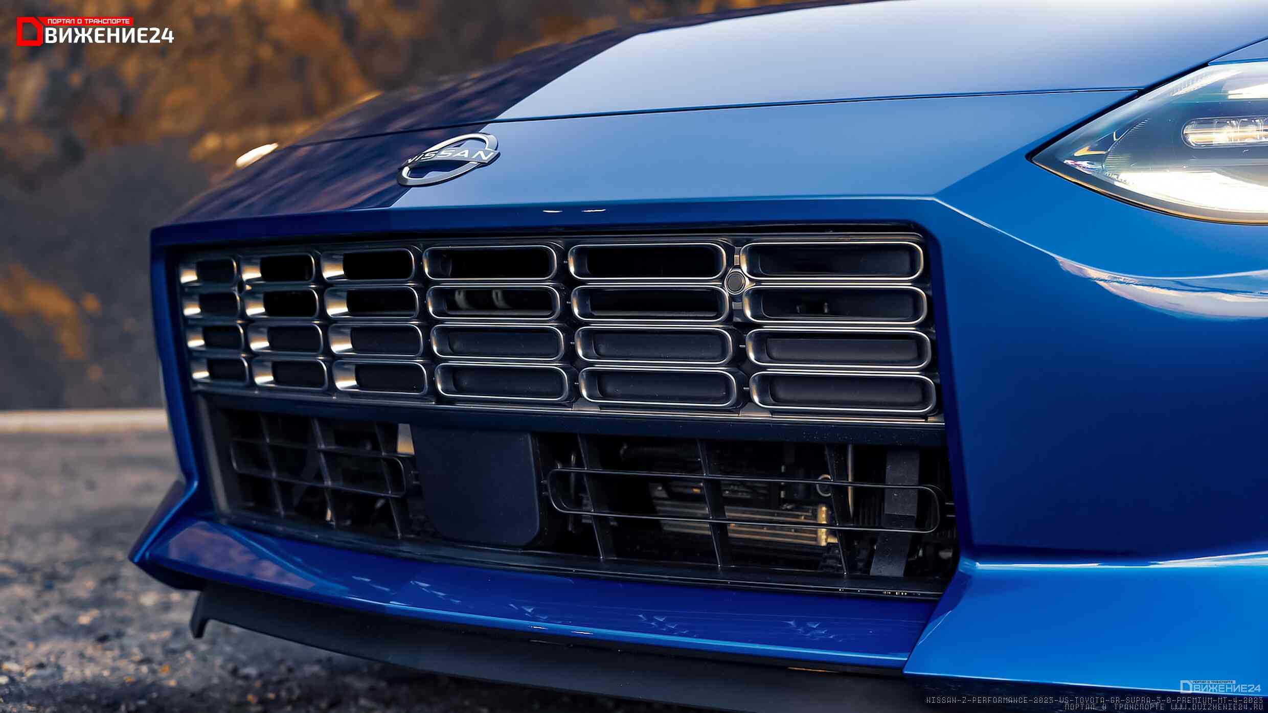 Фото Toyota GR Supra 2023 vs Nissan Z 2023