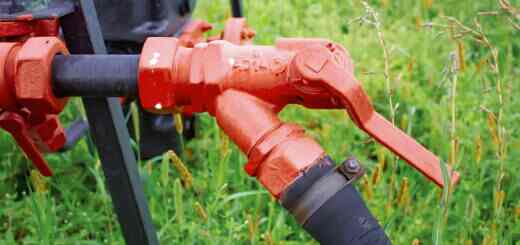 тормозная магистраль, кран рукава тормозной магистрали поезда на вагоне