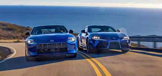 Toyota GR Supra 2023 года против Nissan Z 2023