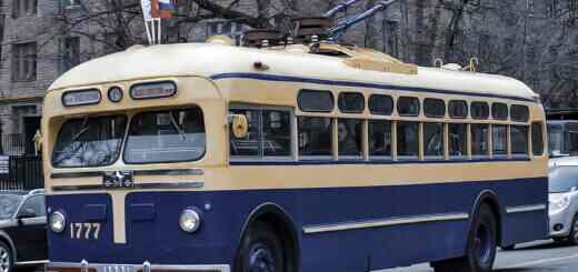 Троллейбус МТБ-82