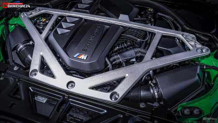 BMW M3 CS 2024