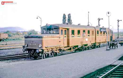 Аккумуляторный поезд СССР 1920, Аккумуляторный вагон, поезд на аккумуляторе, электропоезд на батарейках
