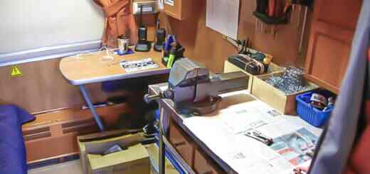 Купе электромеханика в поезде