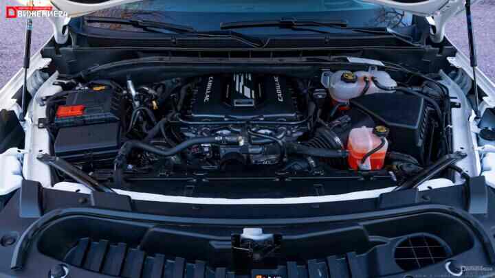 Cadillac Escalade-V 2023 года