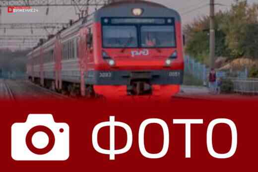 Электропоезд ЭД9Э - фото