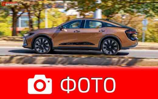 Фото Toyota Crown 2023 (тест-драйв)