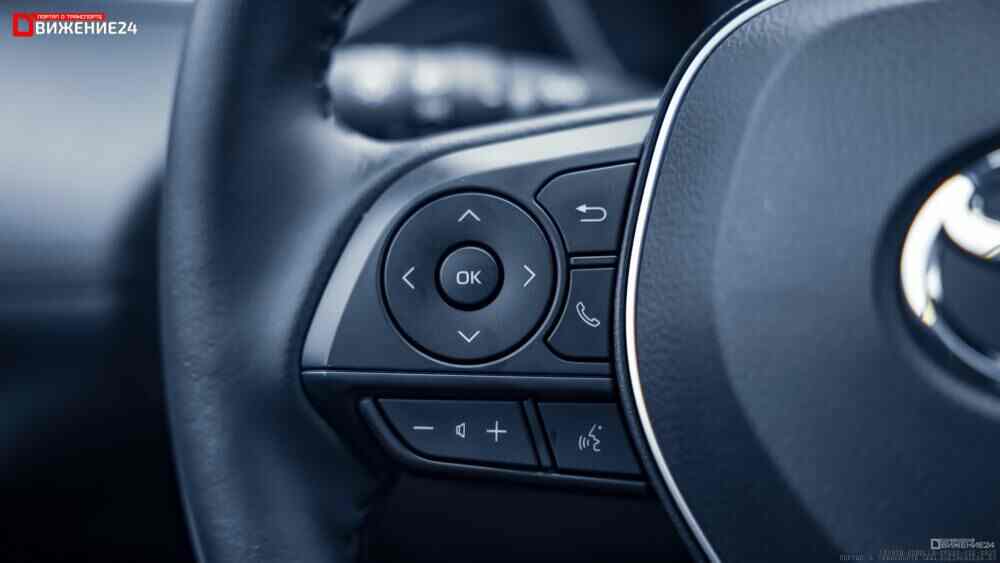 Toyota Corolla Cross Hybrid XSE 2023