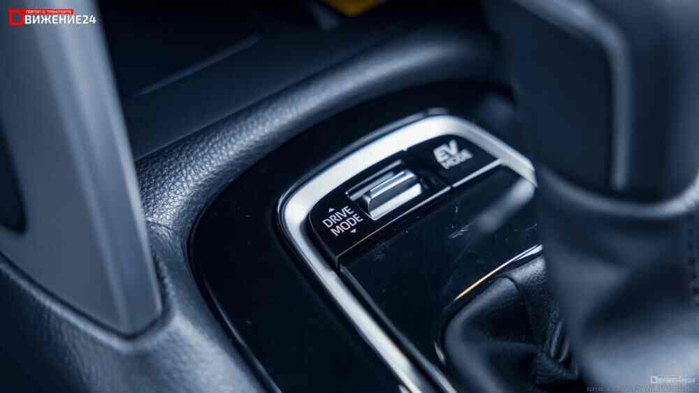 Toyota Corolla Cross Hybrid XSE 2023