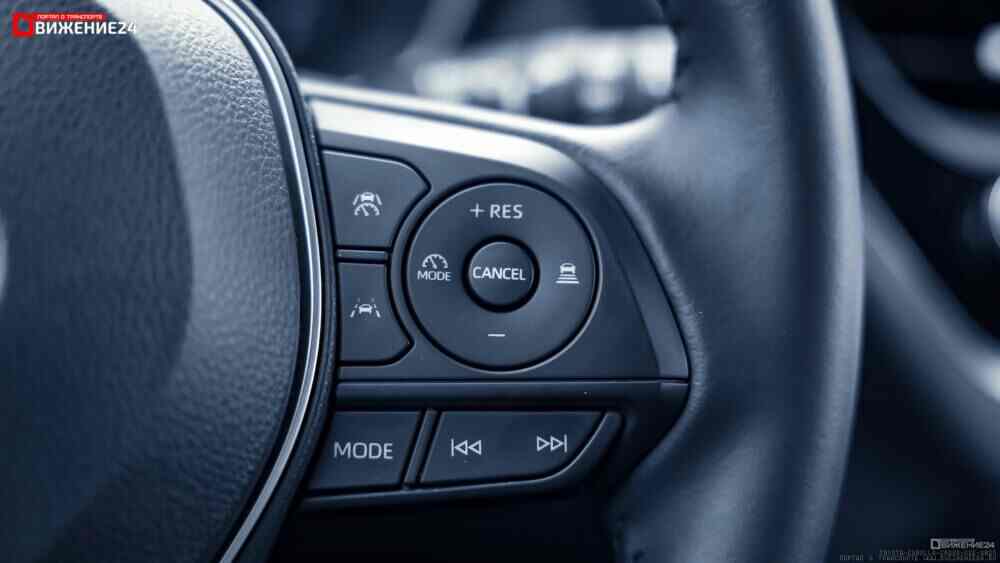 Toyota Corolla Cross Hybrid XSE 2023