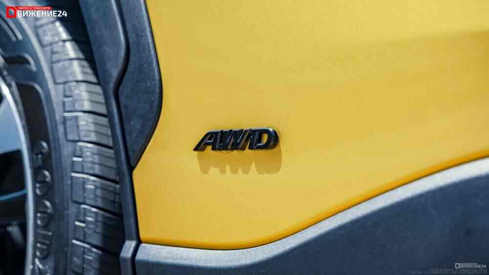 Toyota Corolla Cross Hybrid XSE 2023